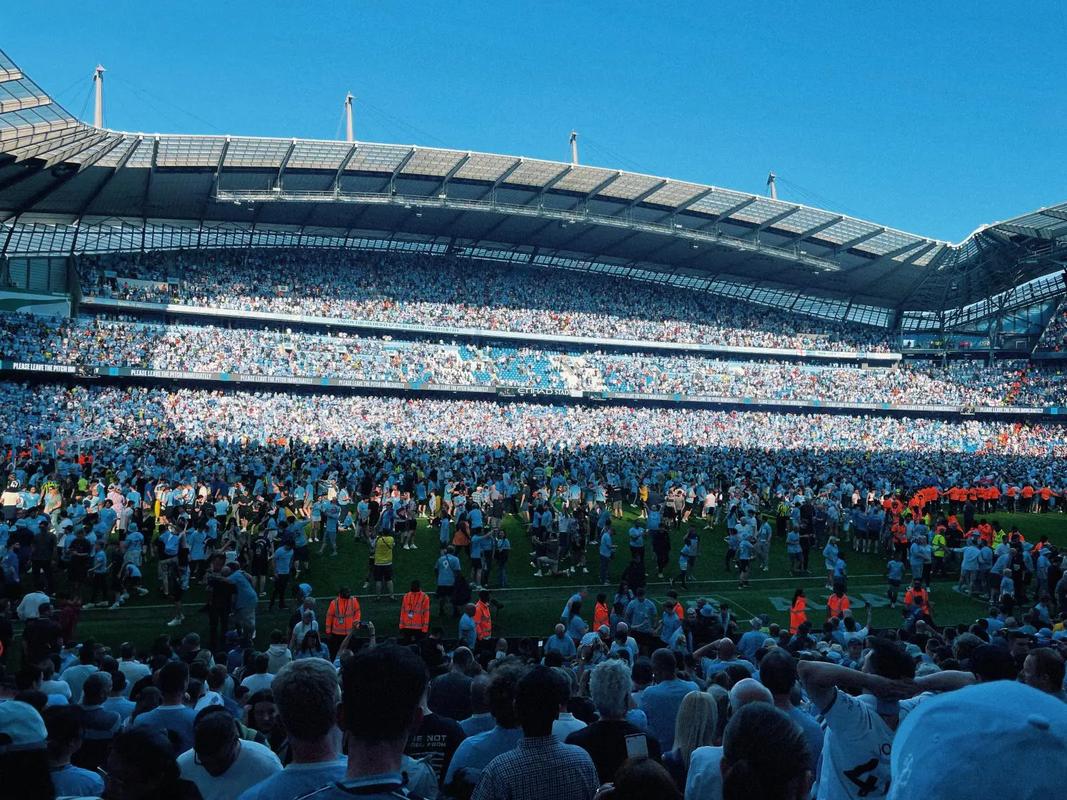 圣吉罗斯主帅：我们展现出了勇气和激情，对球队表现感到满意（圣吉罗斯主帅满意球队发挥：勇气与激情尽显）